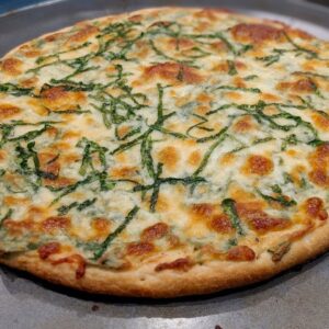 Spinach Alfredo Pizza